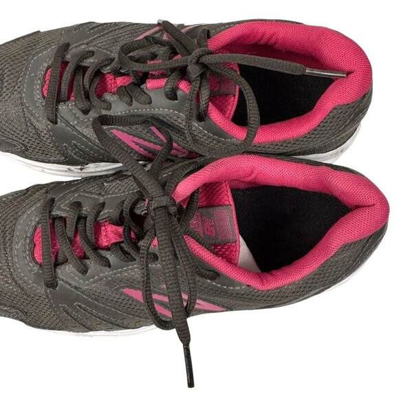 New Balance 380 Women’s Sneakers Running Shoes Size 6 Black Pink Athletic - Picture 7 of 14